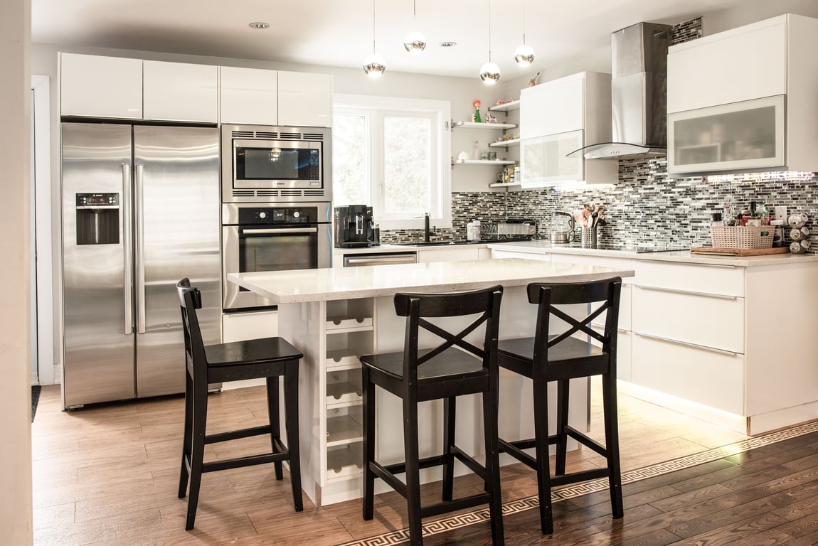 Kitchen Remodel Companies Near Me: How to Compare Local Contractors Before You Hire